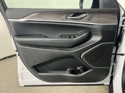 2026 Jeep Grand Cherokee GRAND CHEROKEE LIMITED 4X2