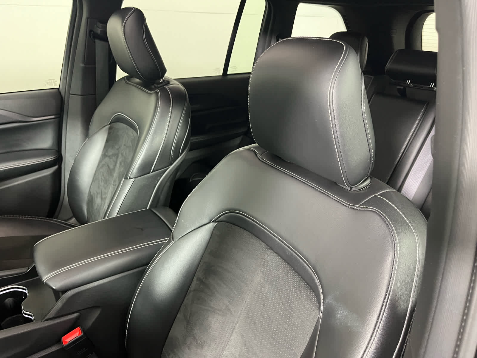 2023 Jeep Grand Cherokee Altitude X 4x4