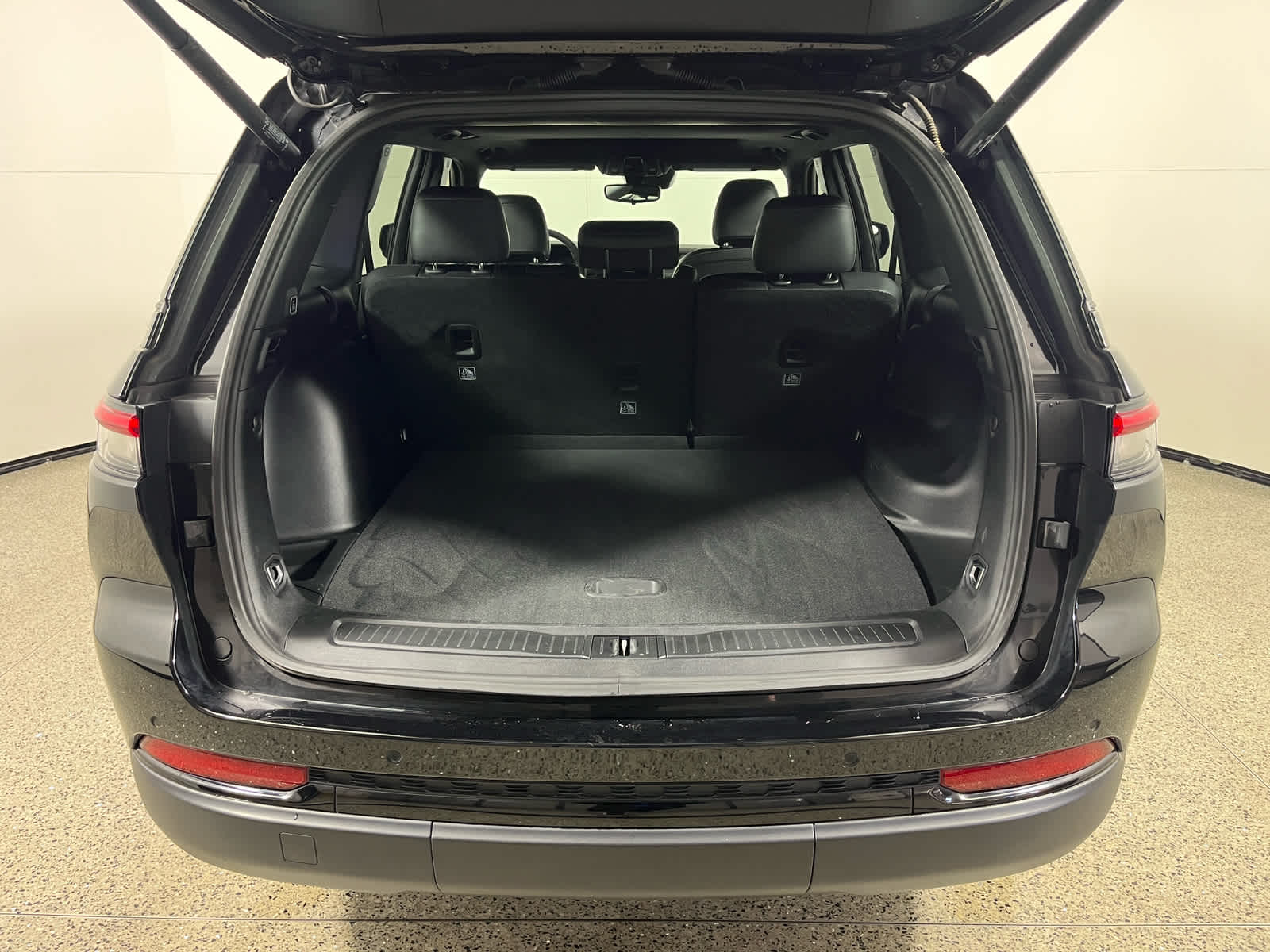 2023 Jeep Grand Cherokee Altitude X 4x4