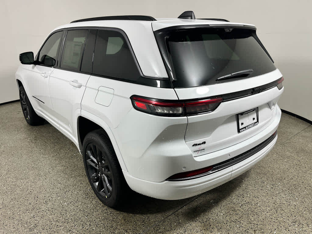 2026 Jeep Grand Cherokee Limited Reserve