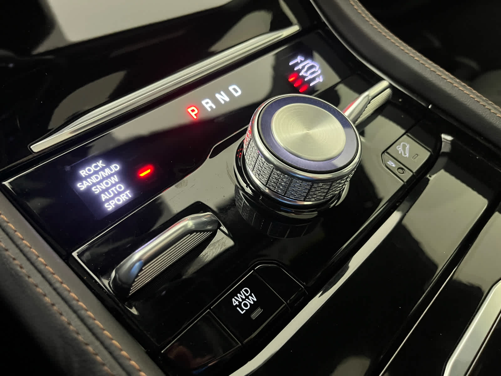 2025 Jeep Grand Cherokee Summit Reserve 4x4