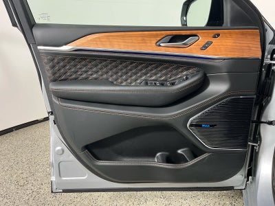 2025 Jeep Grand Cherokee Summit Reserve 4x4