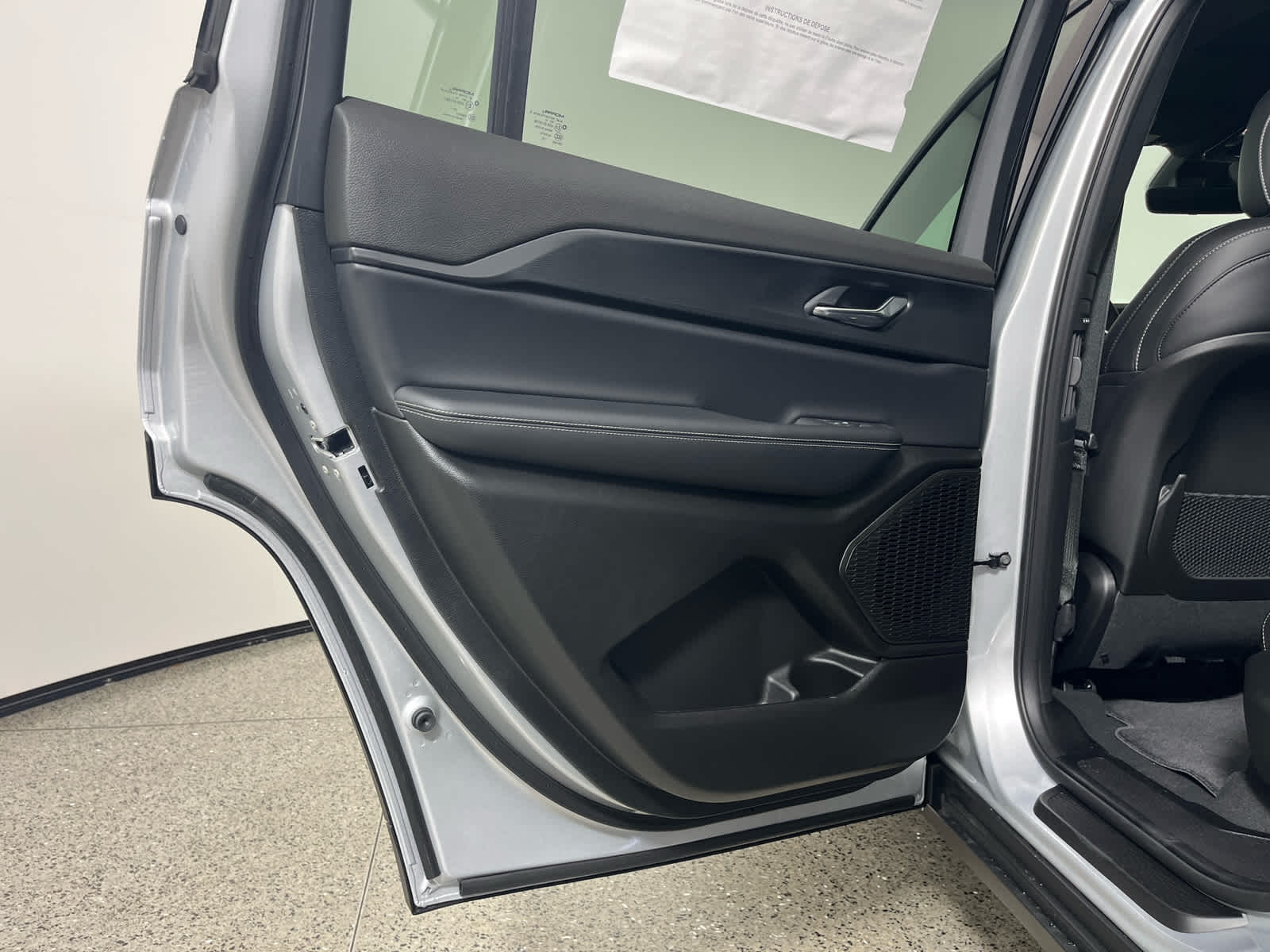 2025 Jeep Grand Cherokee GRAND CHEROKEE L ALTITUDE X 4X2