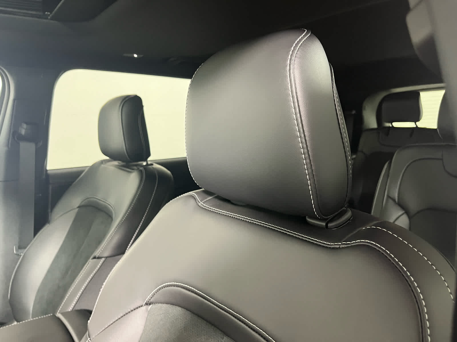 2025 Jeep Grand Cherokee GRAND CHEROKEE L ALTITUDE X 4X2