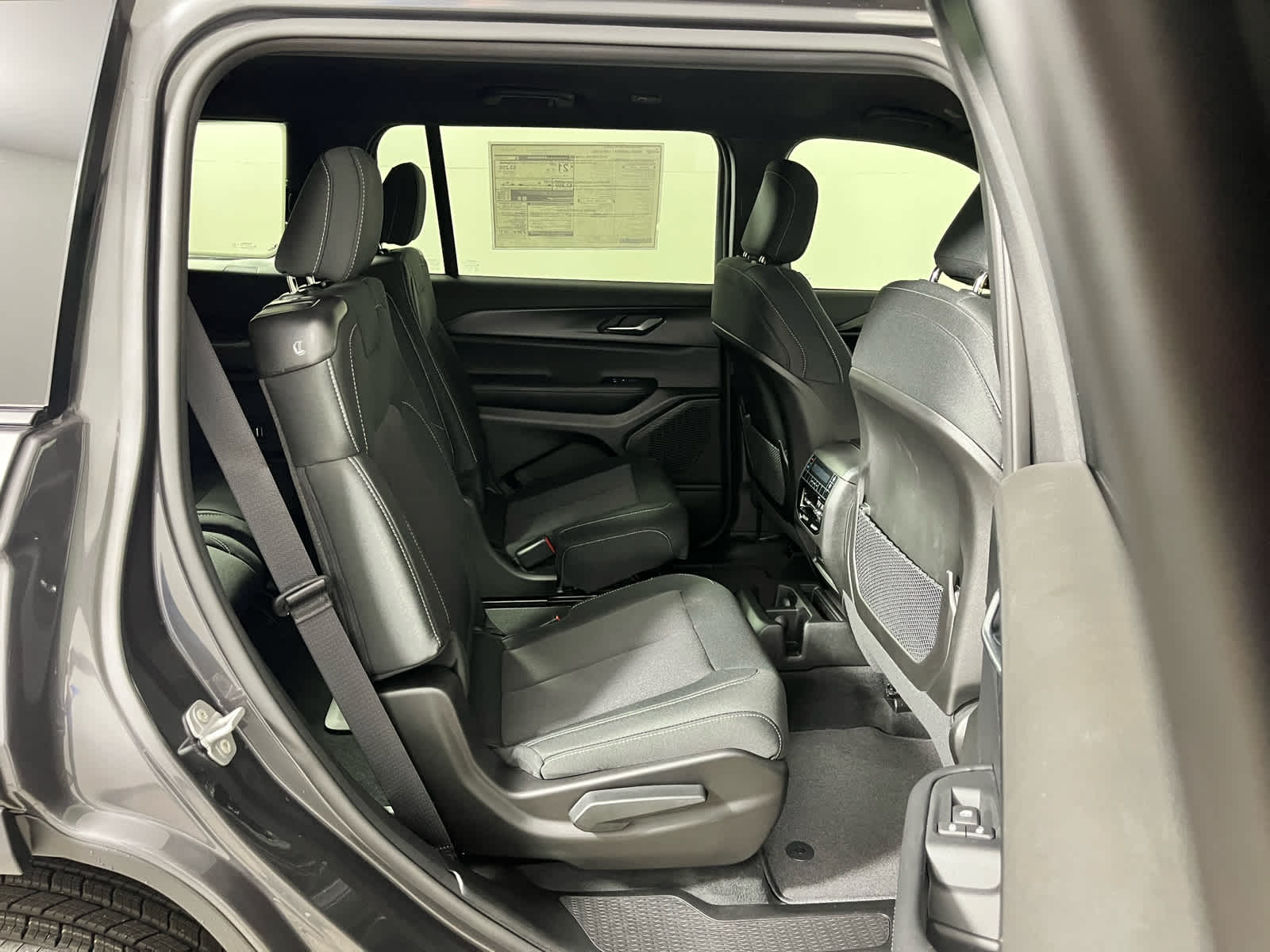 2026 Jeep Grand Cherokee L Laredo