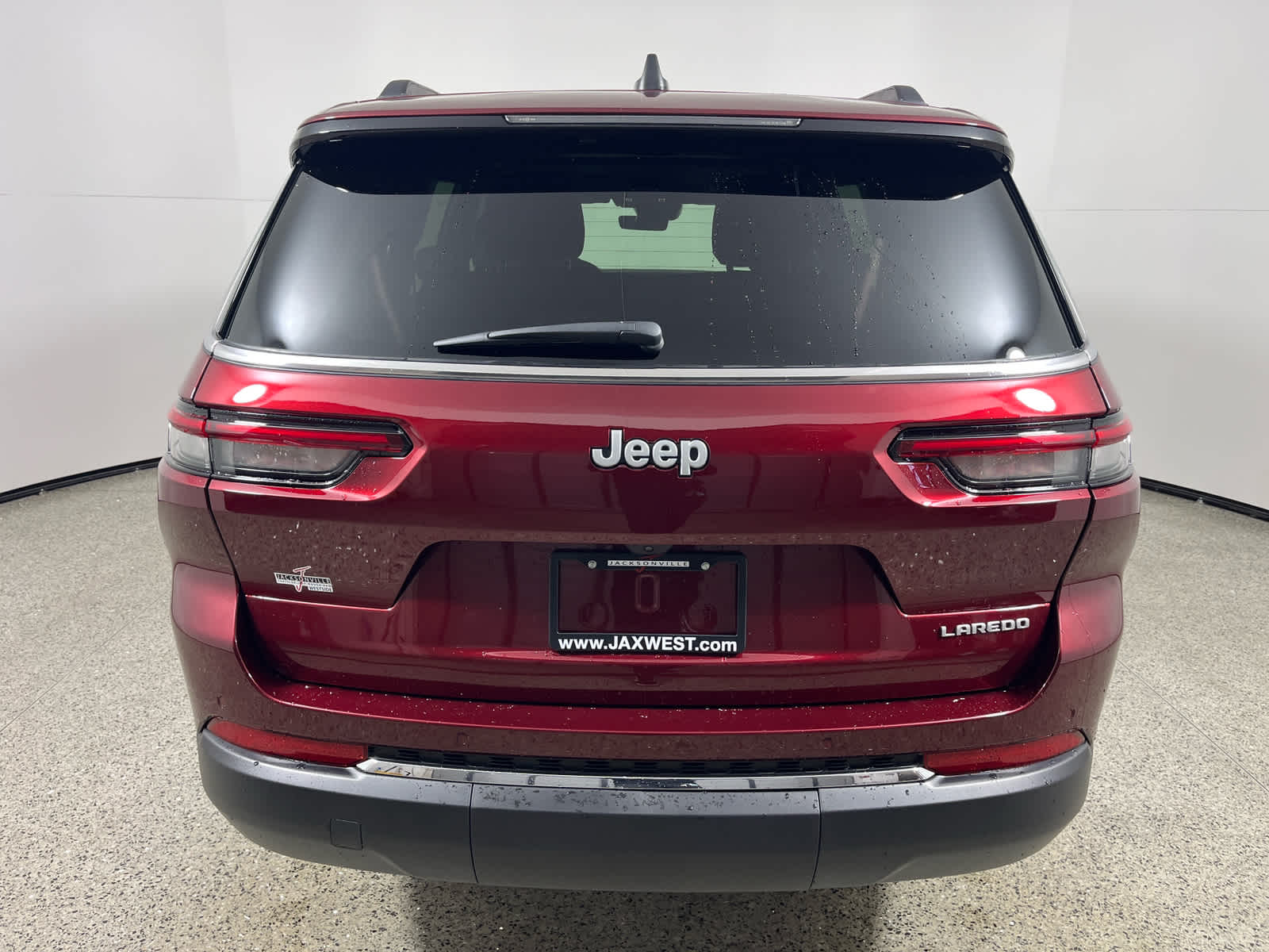 2025 Jeep Grand Cherokee GRAND CHEROKEE L LAREDO X 4X2
