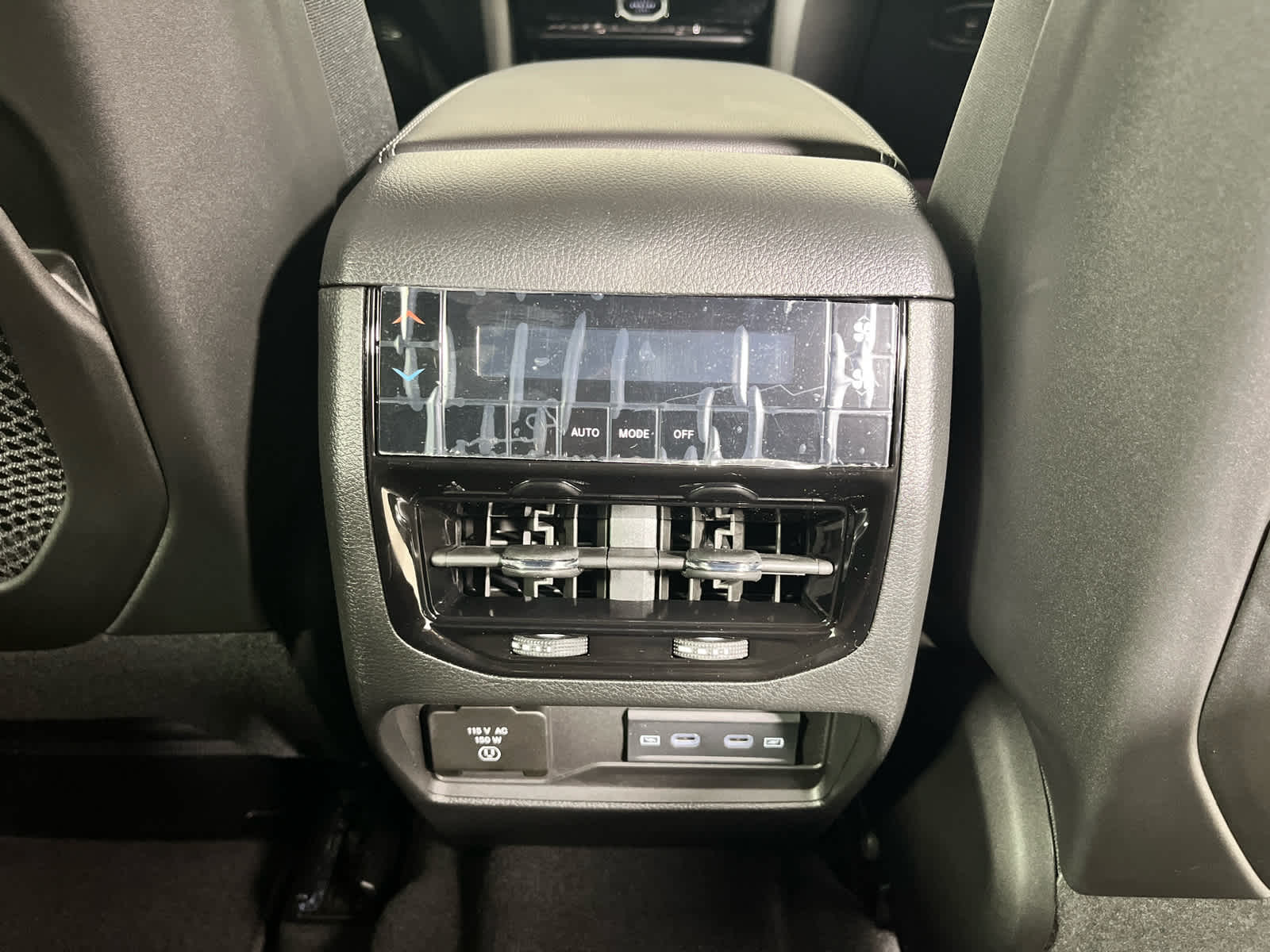 2026 Jeep Grand Cherokee L Laredo Altitude
