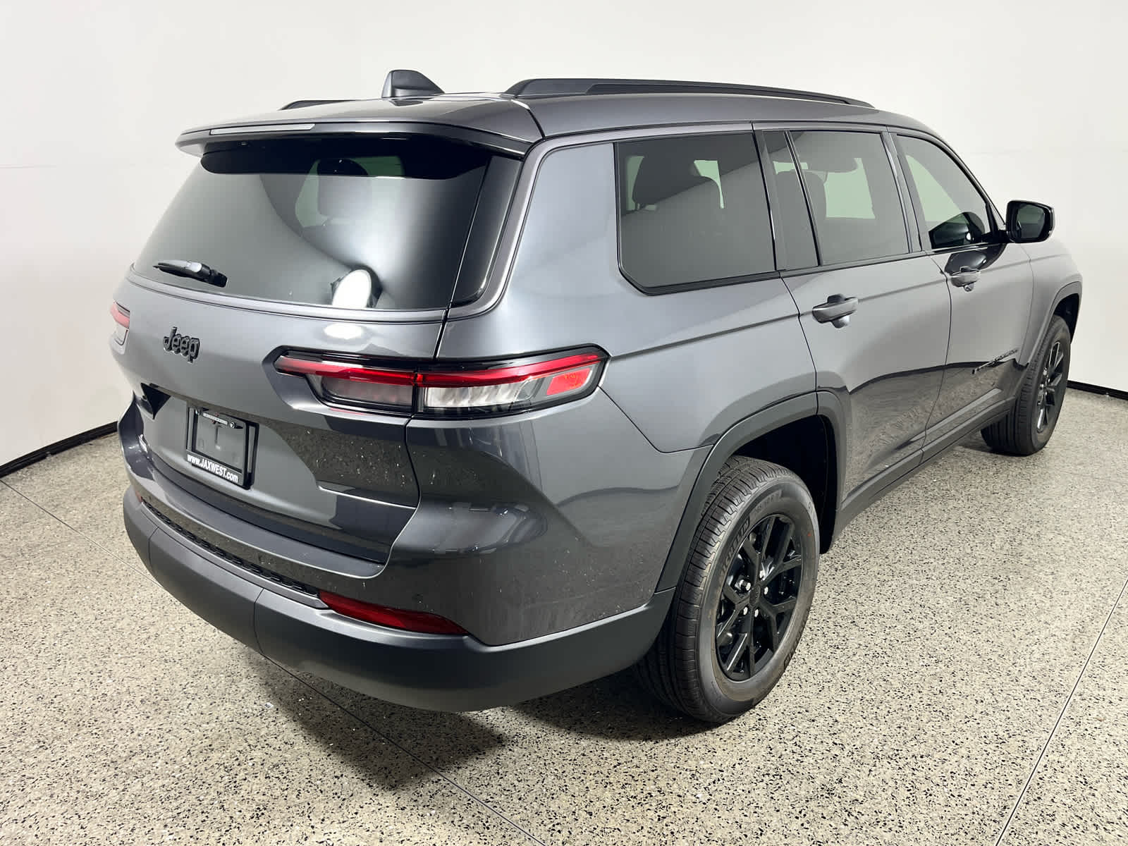 2026 Jeep Grand Cherokee L Laredo Altitude