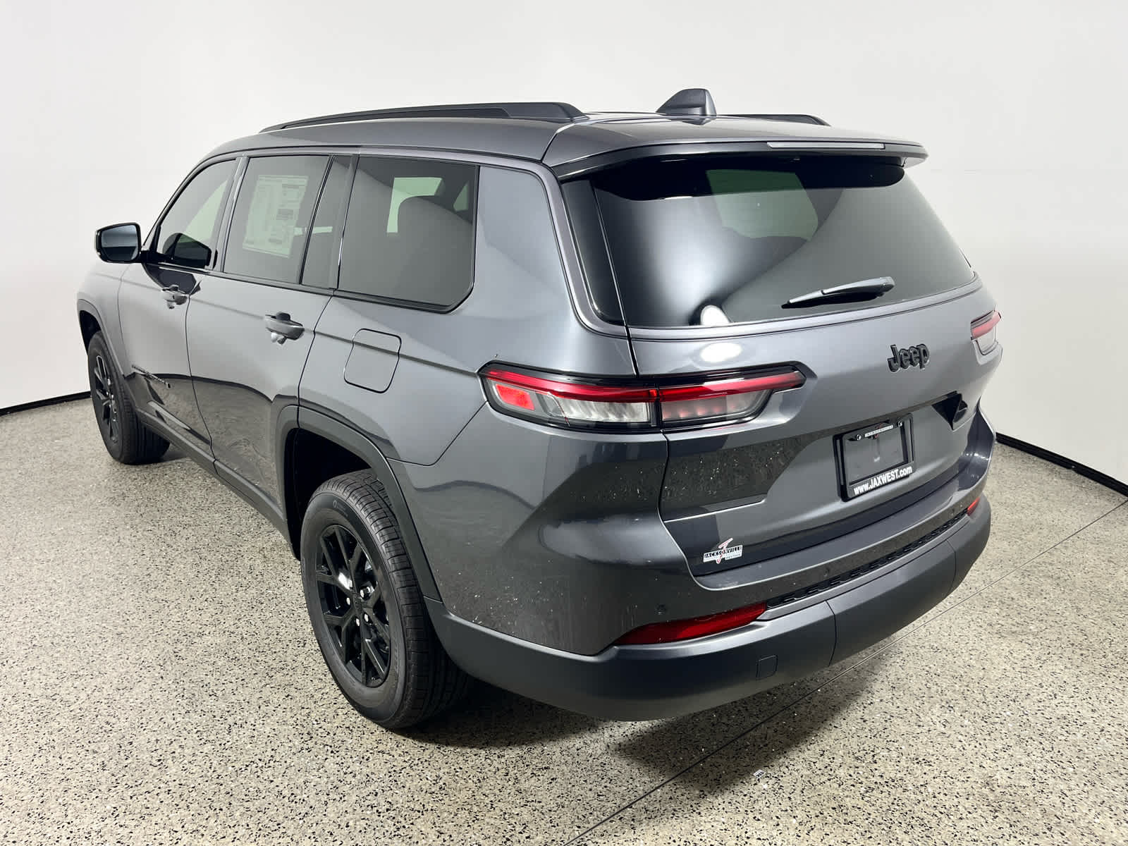 2026 Jeep Grand Cherokee L Laredo Altitude