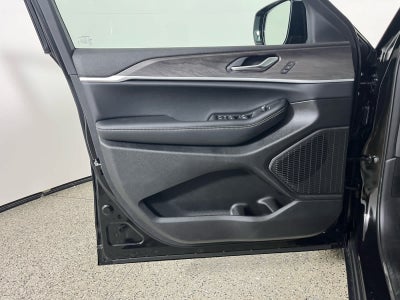 2025 Jeep Grand Cherokee GRAND CHEROKEE L LIMITED 4X2