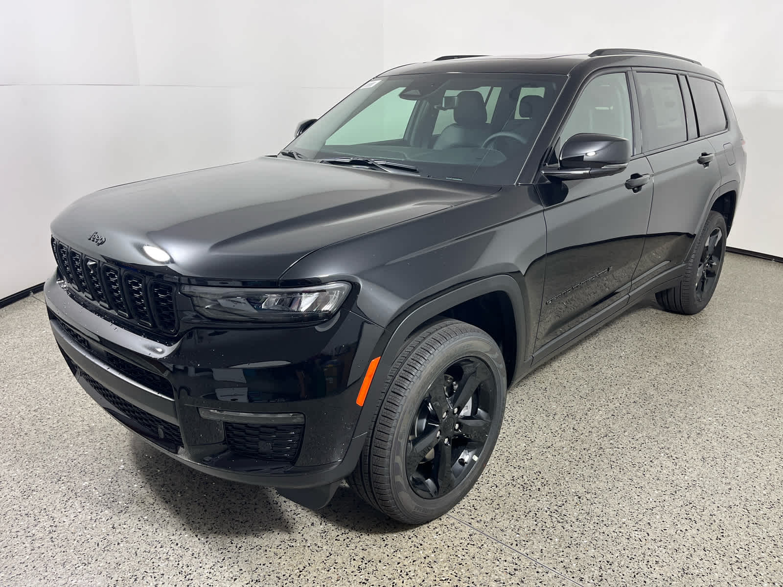 2025 Jeep Grand Cherokee GRAND CHEROKEE L LIMITED 4X2