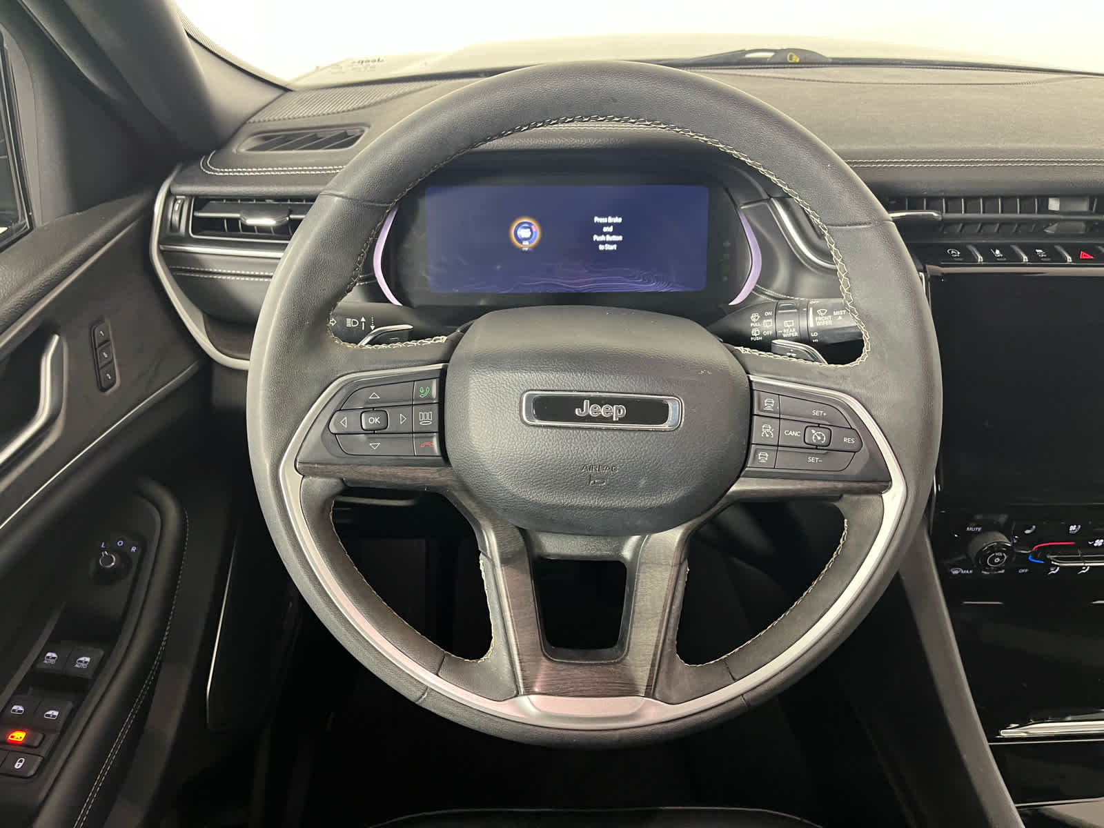 2024 Jeep Grand Cherokee L Limited 4x2