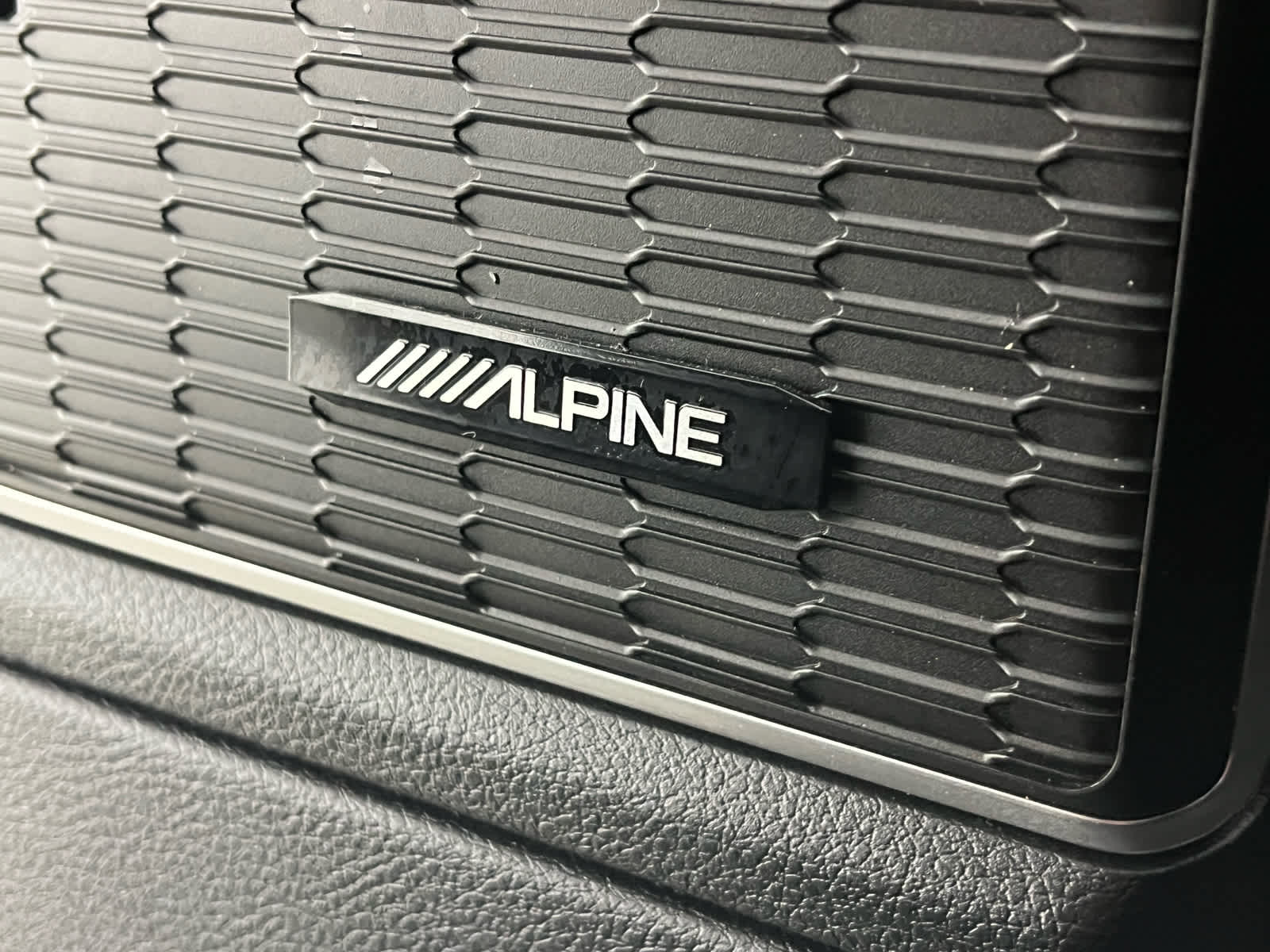 2024 Jeep Grand Cherokee L Limited 4x2