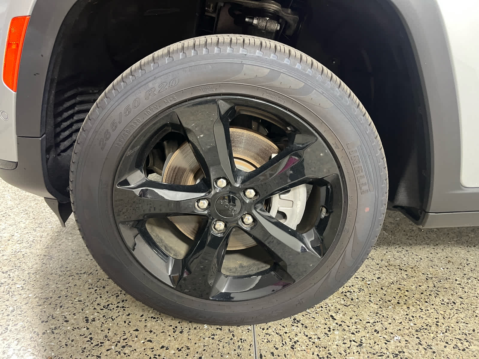 2024 Jeep Grand Cherokee GRAND CHEROKEE L LIMITED 4X2