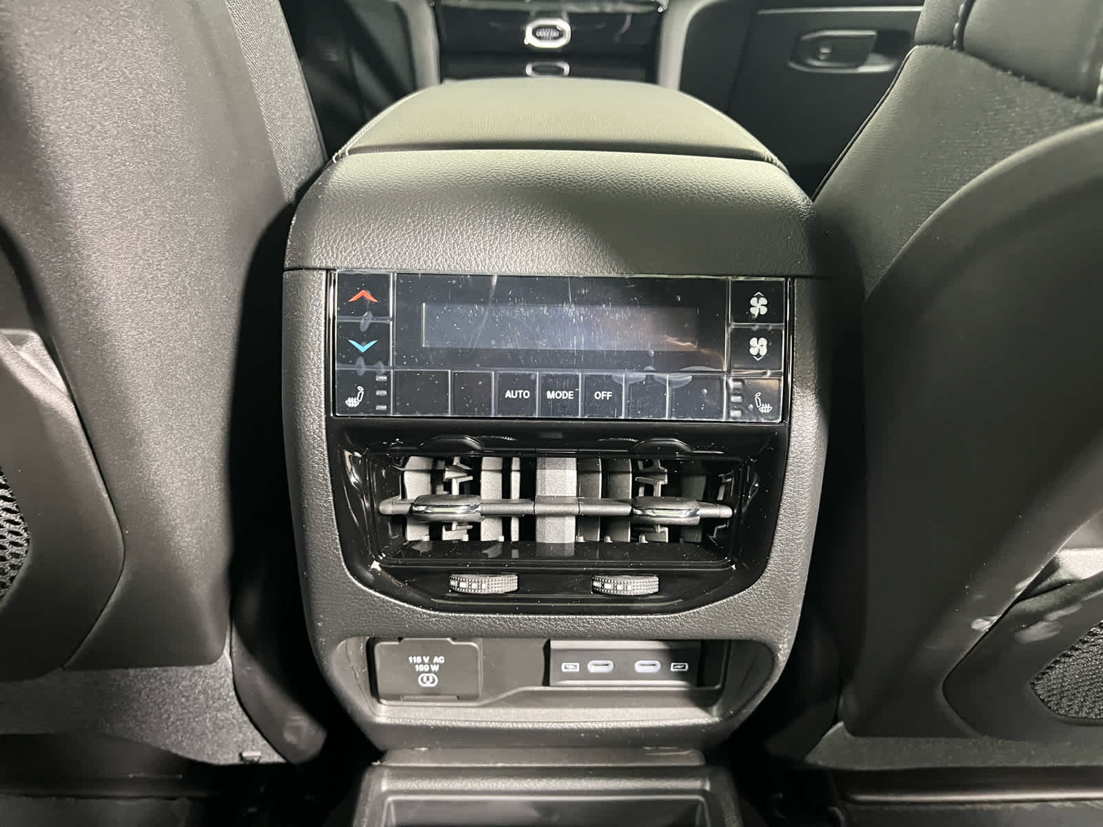 2026 Jeep Grand Cherokee GRAND CHEROKEE L LIMITED 4X2