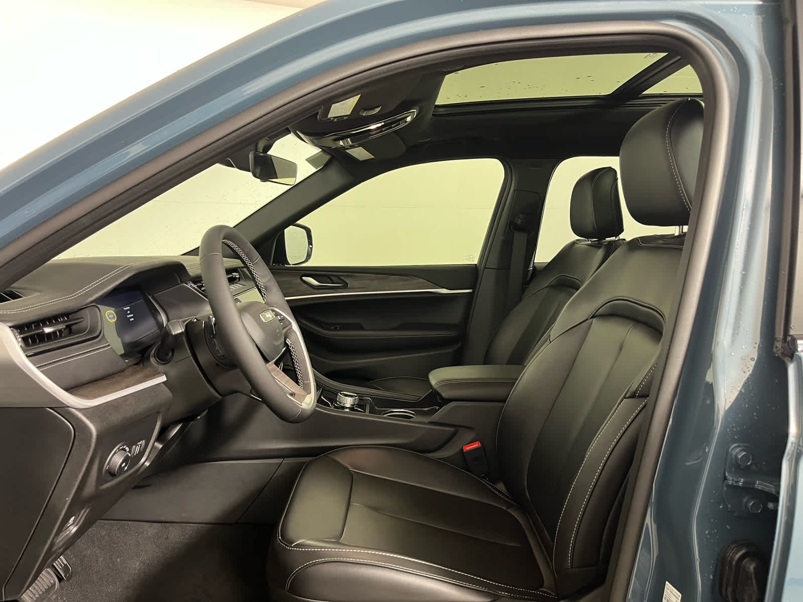 2026 Jeep Grand Cherokee GRAND CHEROKEE L LIMITED 4X2