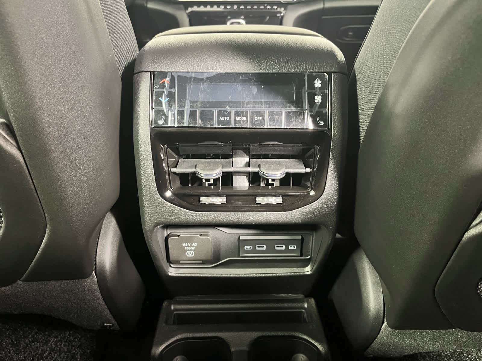 2026 Jeep Grand Cherokee L 85th Anniversary Edition