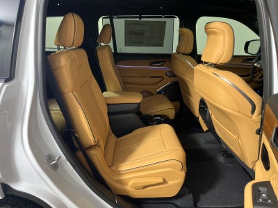 2025 Jeep Grand Cherokee GRAND CHEROKEE L SUMMIT RESERVE 4X4