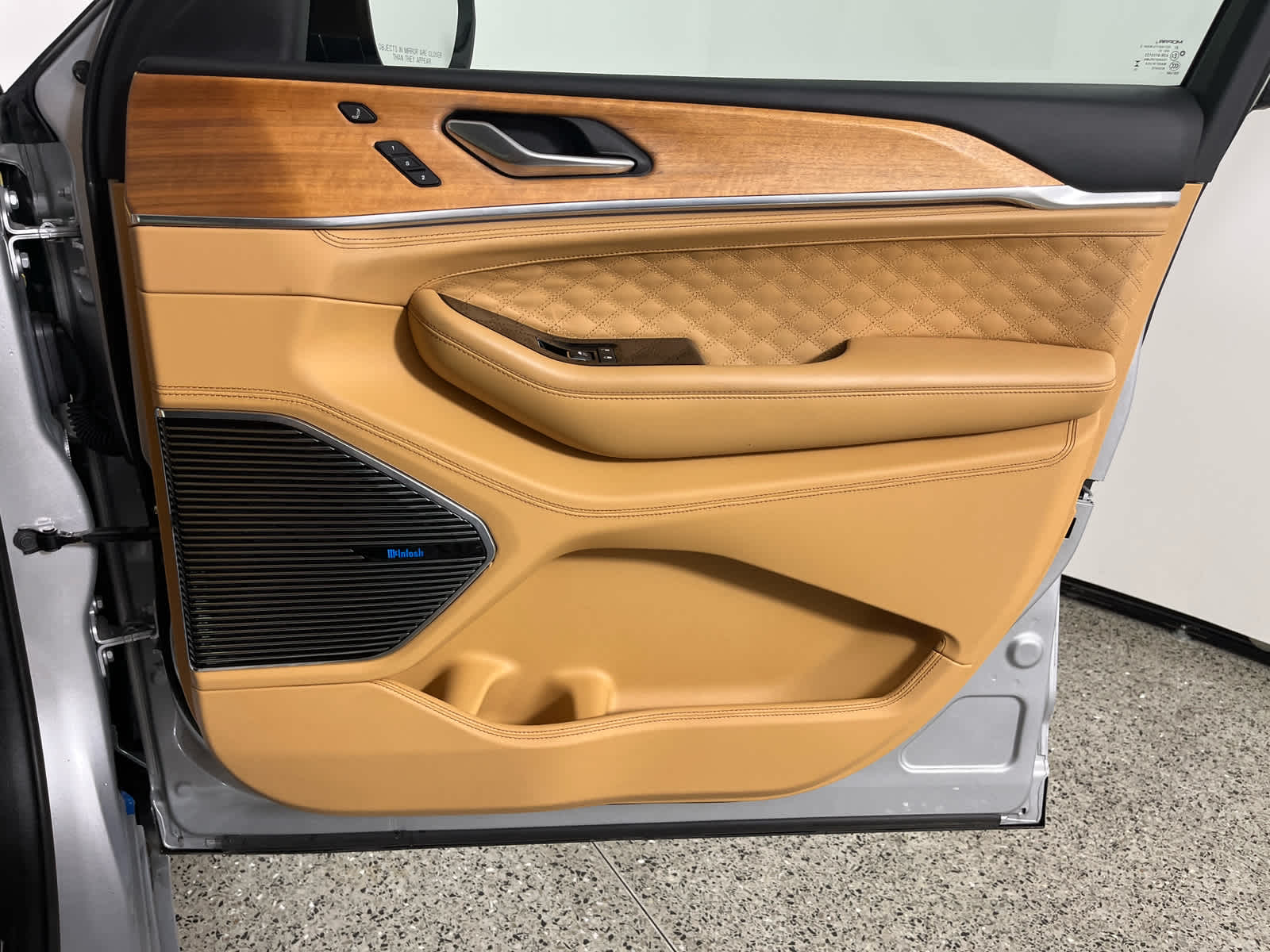 2023 Jeep Grand Cherokee L Summit Reserve