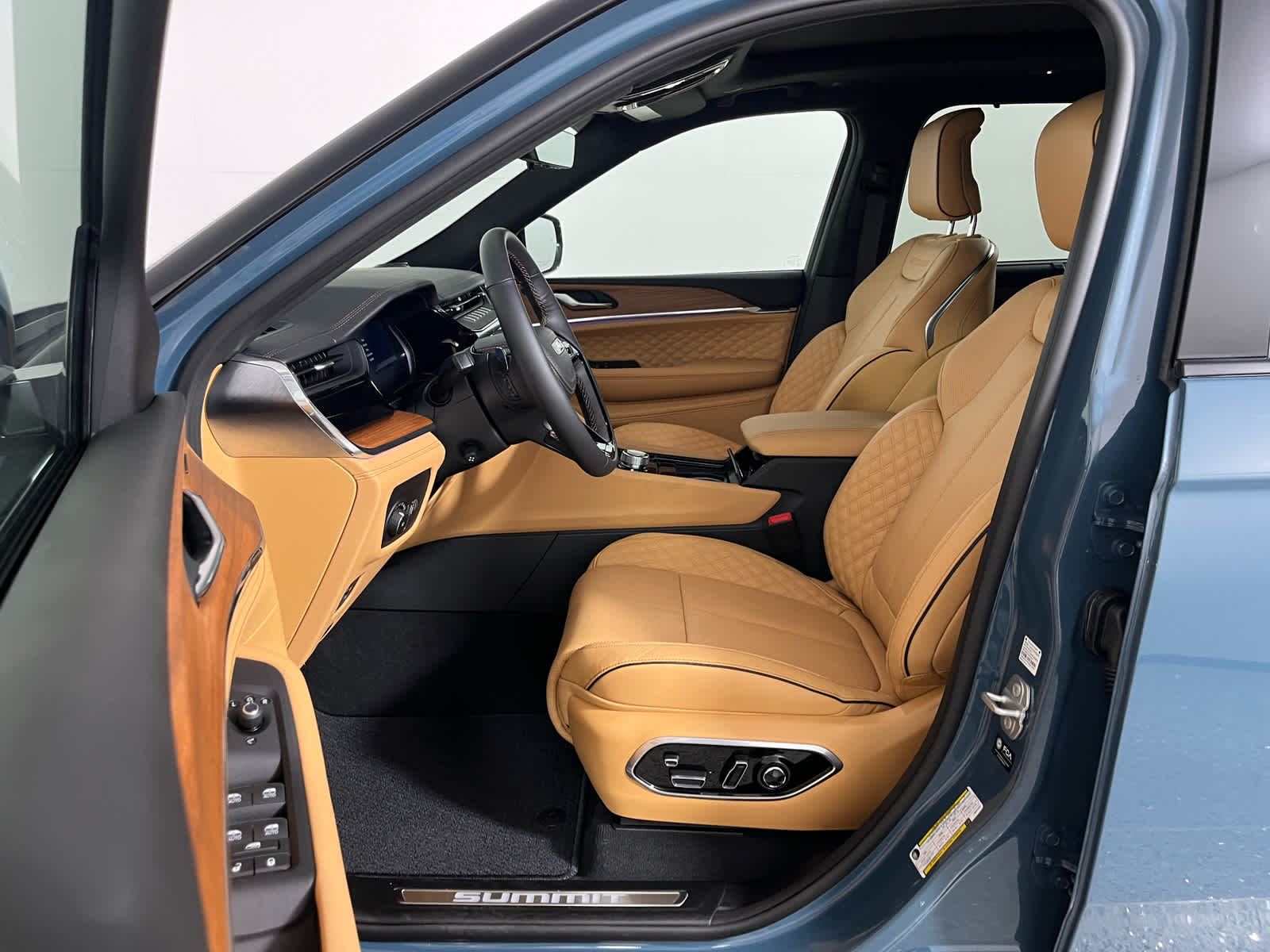 2026 Jeep Grand Cherokee L Summit