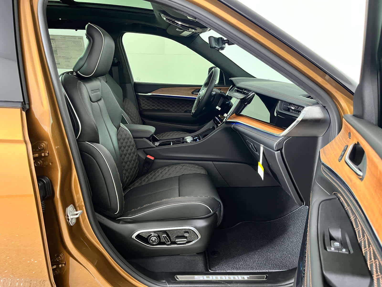 2026 Jeep Grand Cherokee L Summit