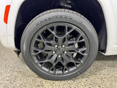 2026 Jeep Grand Cherokee L Summit