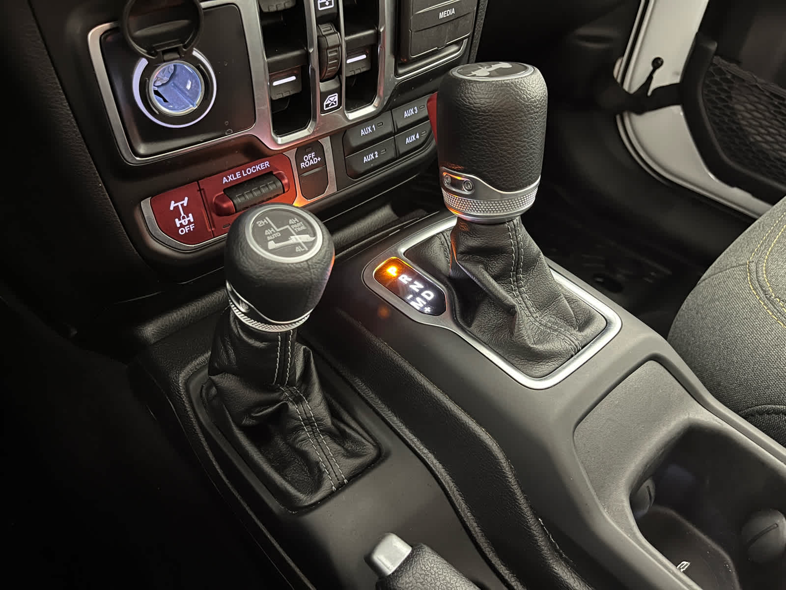 2025 Jeep Wrangler 4xe Willys