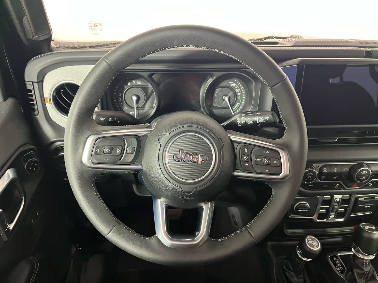 2025 Jeep Wrangler 4xe Sahara