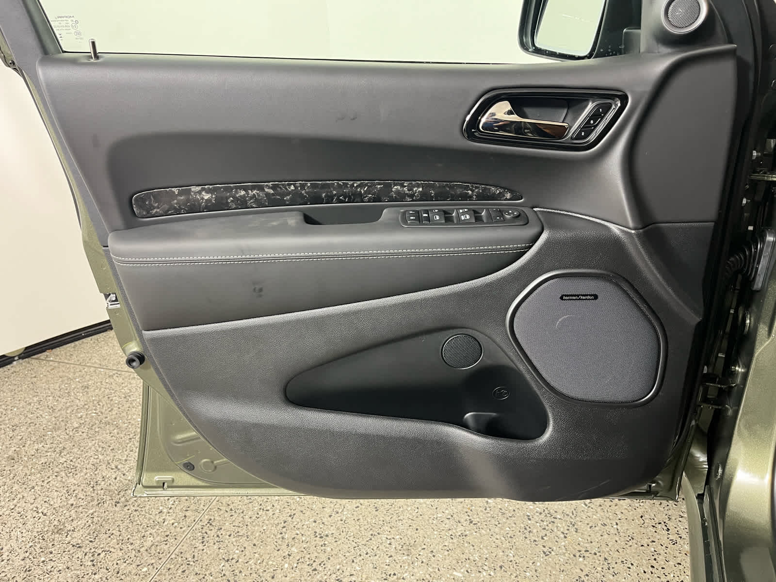 2027 Dodge Durango SRT Hellcat Jailbreak