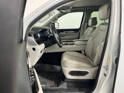 2024 Jeep Wagoneer L Base