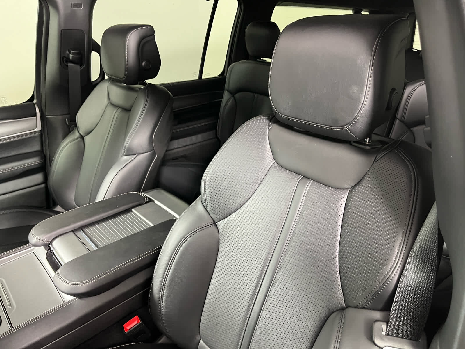 2026 Jeep Grand Wagoneer L Limited Reserve