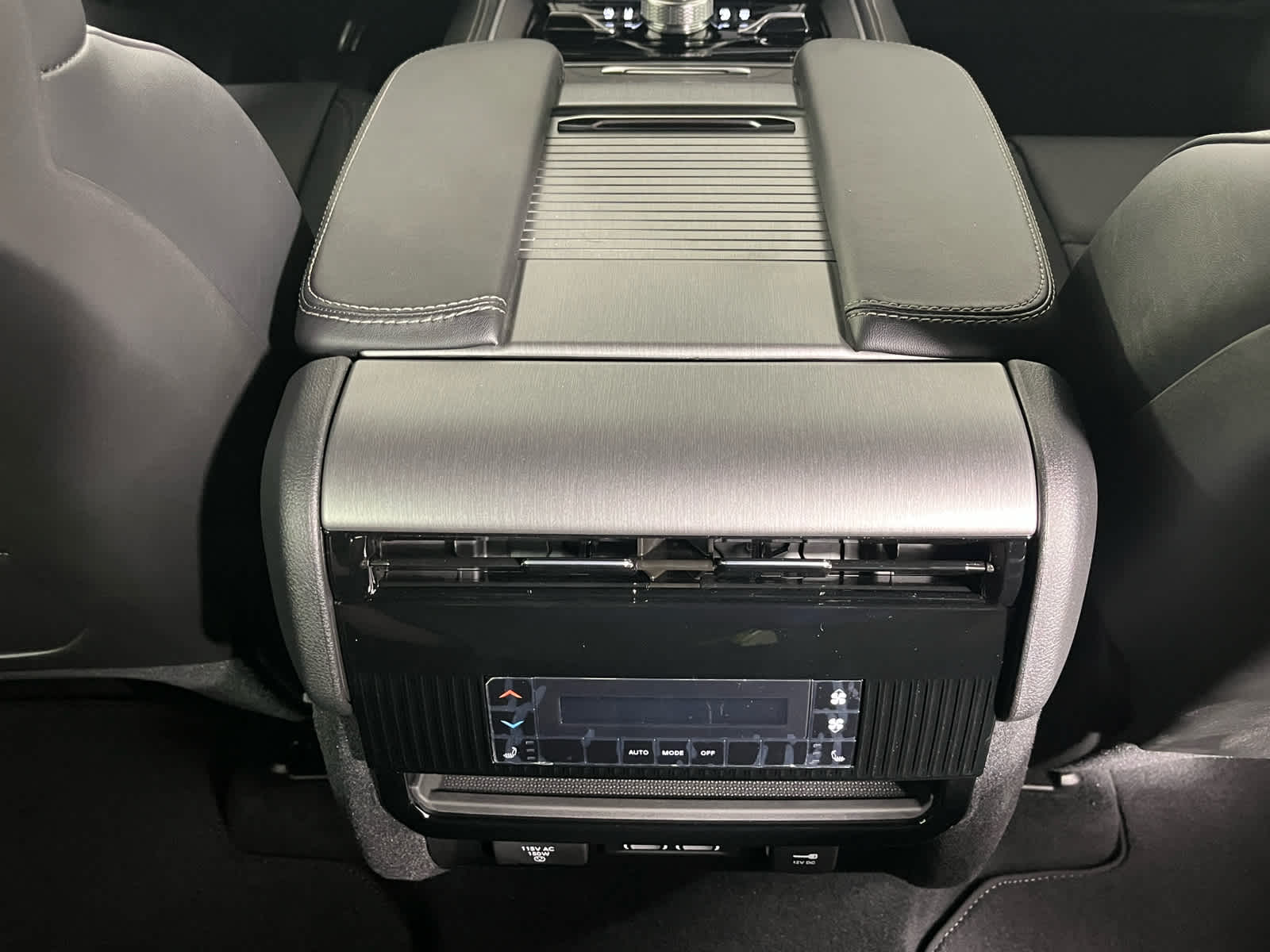 2026 Jeep Grand Wagoneer L Limited Reserve