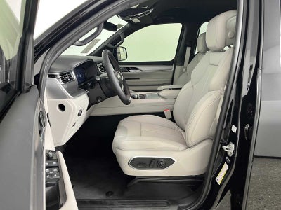 2026 Jeep Grand Wagoneer Base