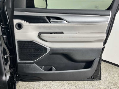 2026 Jeep Grand Wagoneer Base