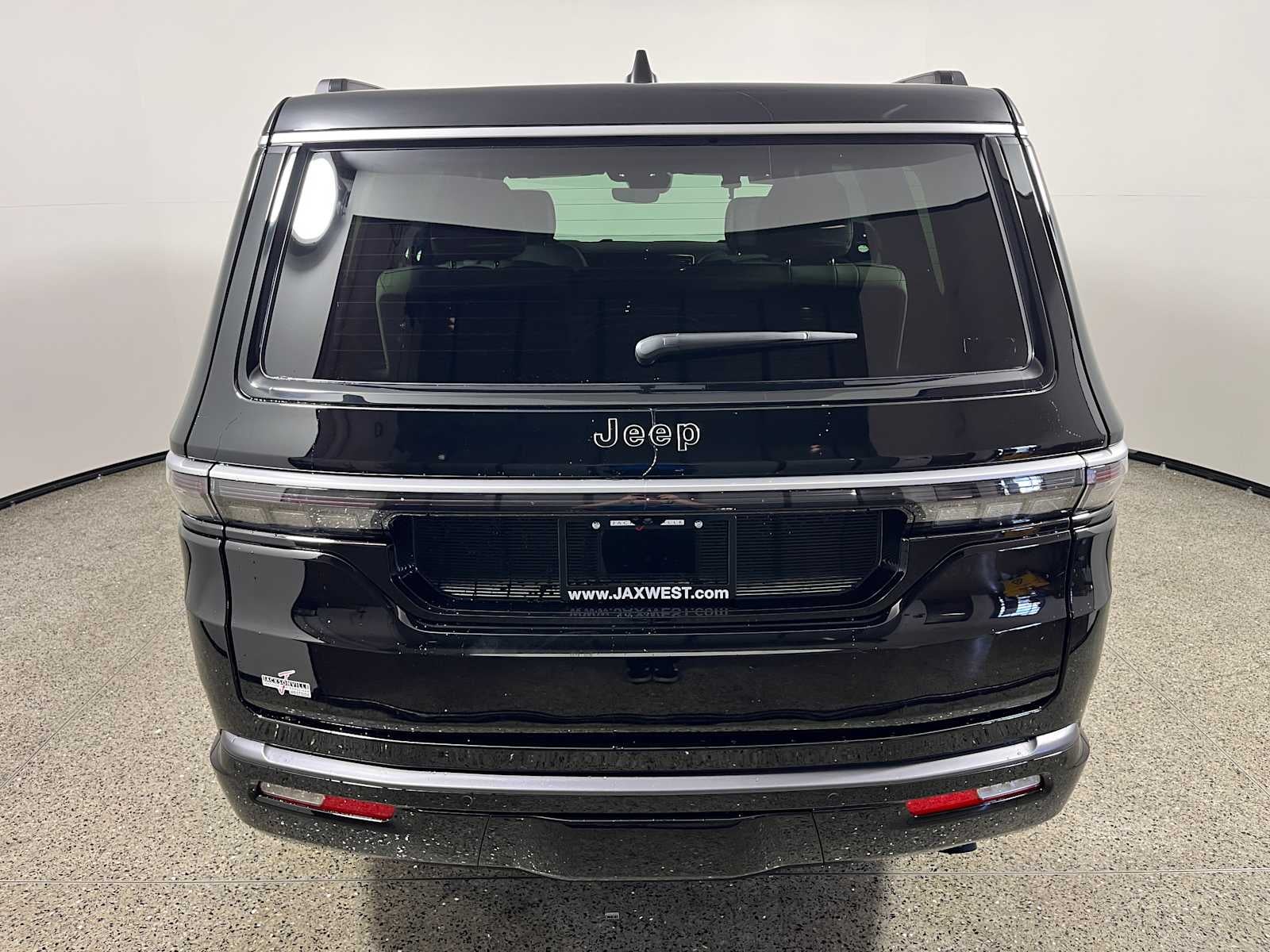 2026 Jeep Grand Wagoneer Base