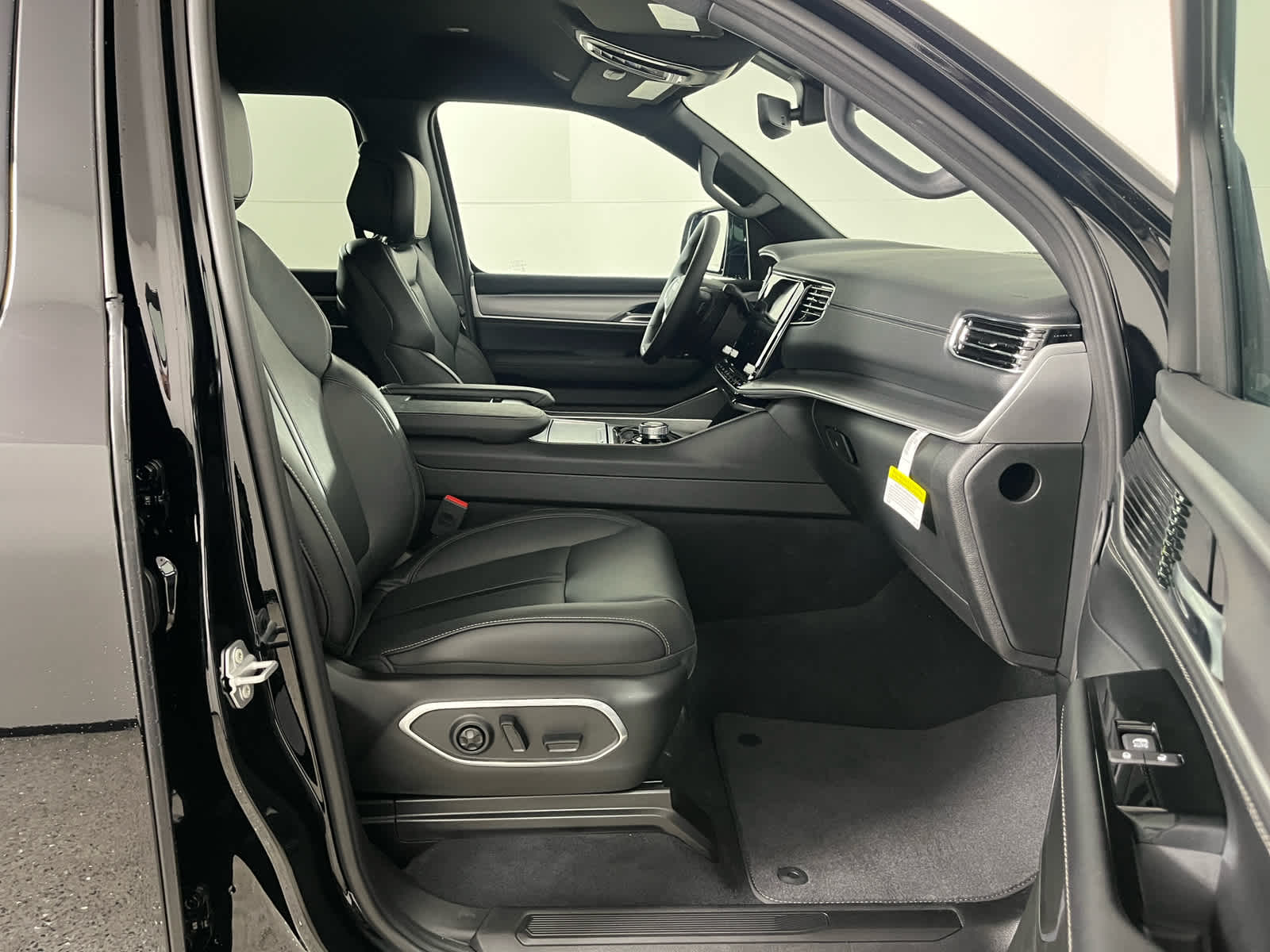 2026 Jeep Grand Wagoneer GRAND WAGONEER 4X2