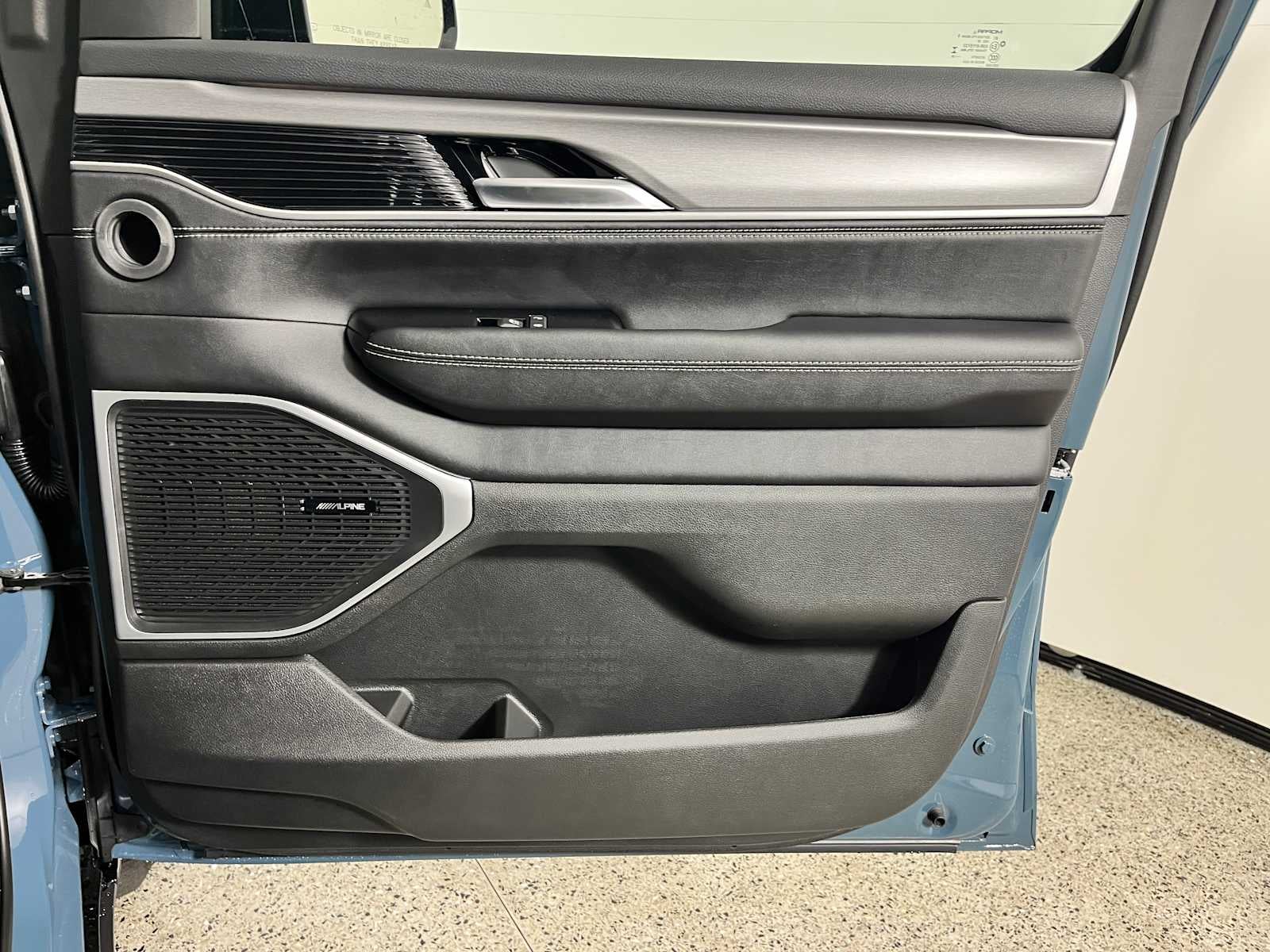 2026 Jeep Grand Wagoneer Base