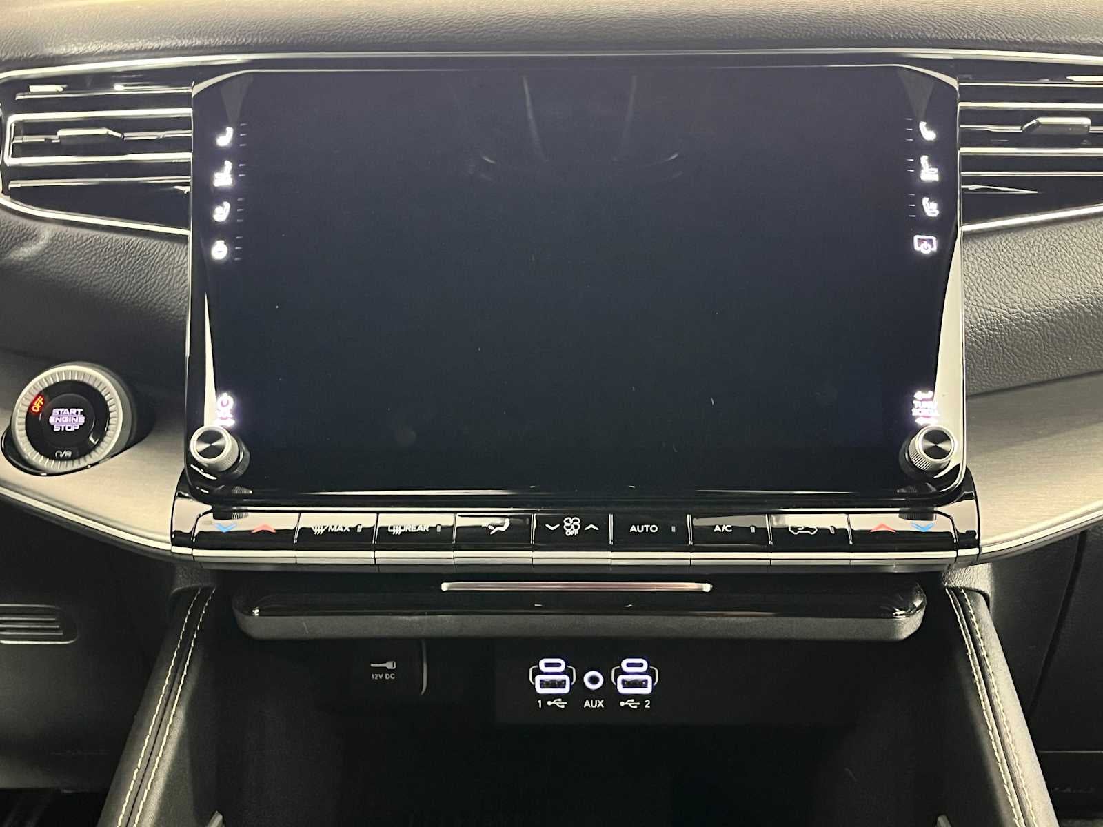 2026 Jeep Grand Wagoneer Base