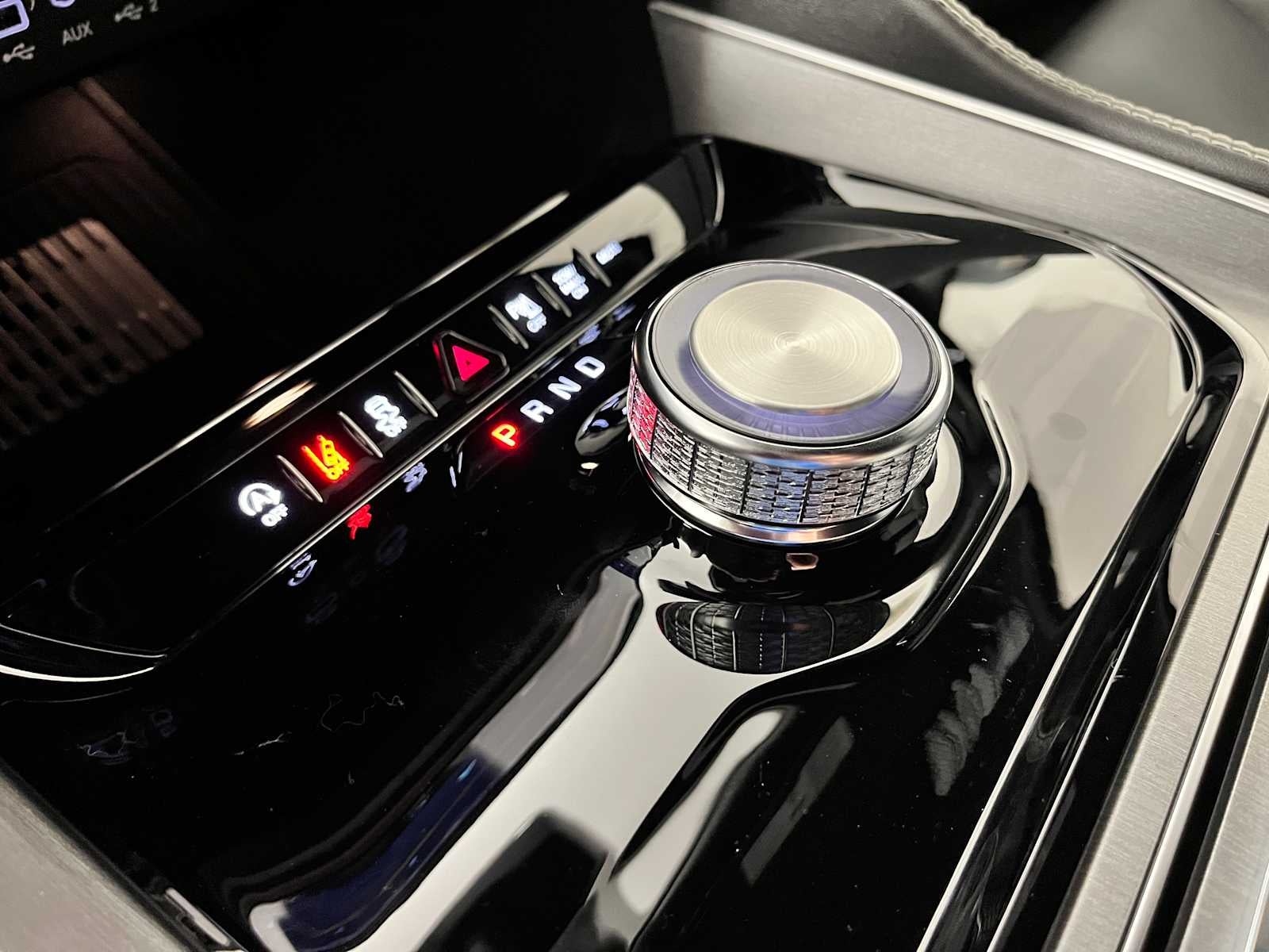 2026 Jeep Grand Wagoneer Base
