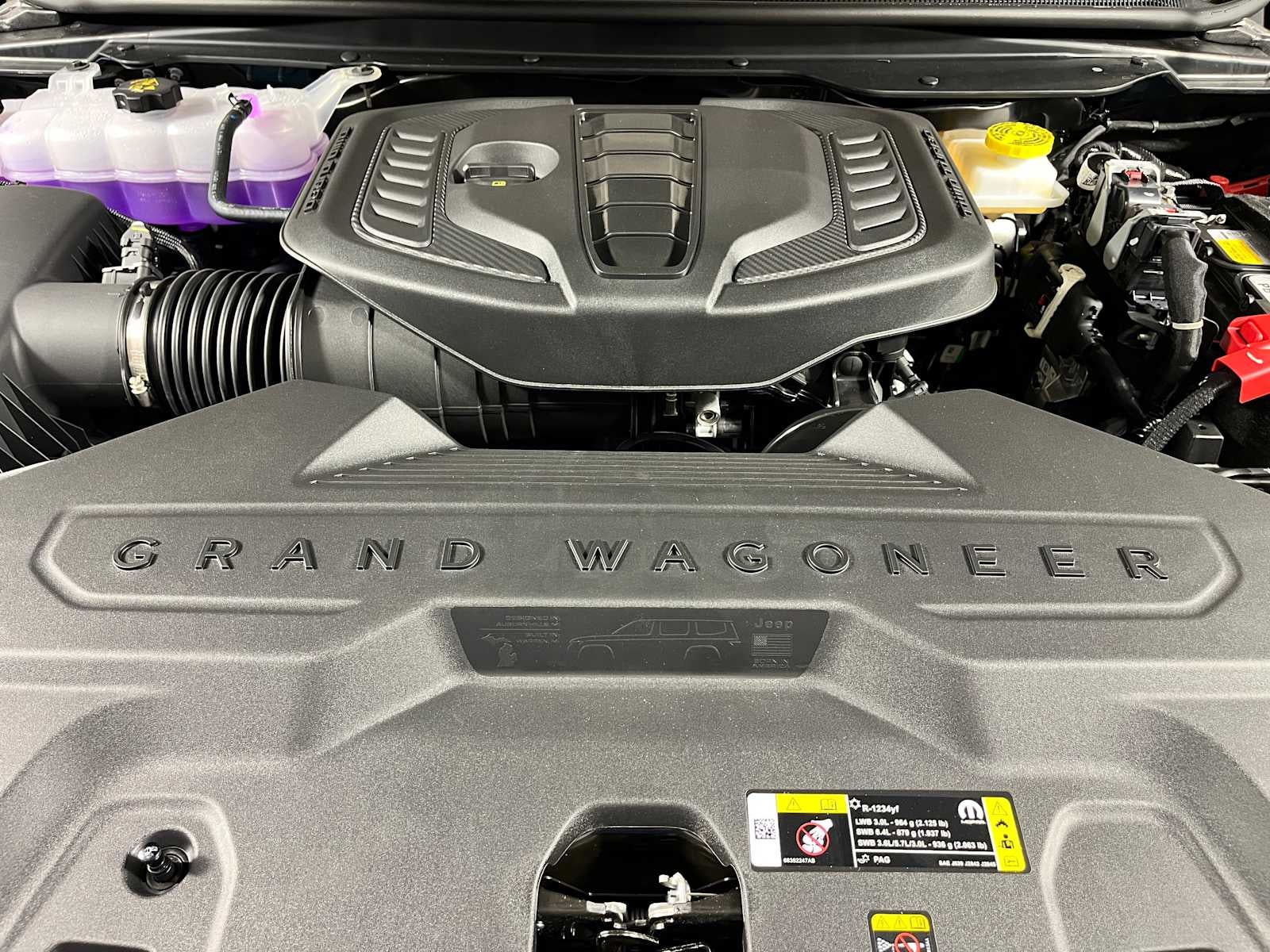 2026 Jeep Grand Wagoneer Base