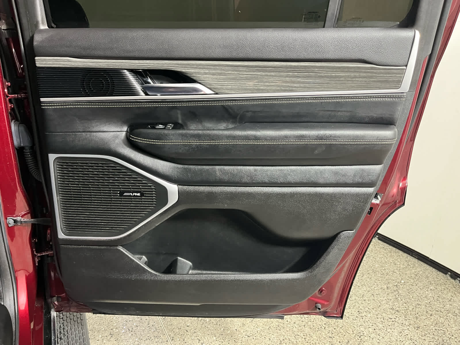 2022 Jeep Wagoneer Series II