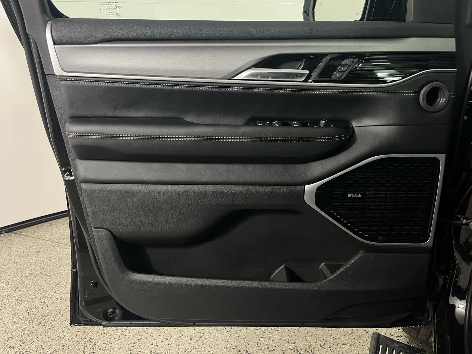 2026 Jeep Grand Wagoneer GRAND WAGONEER LIMITED RESERVE 4X4