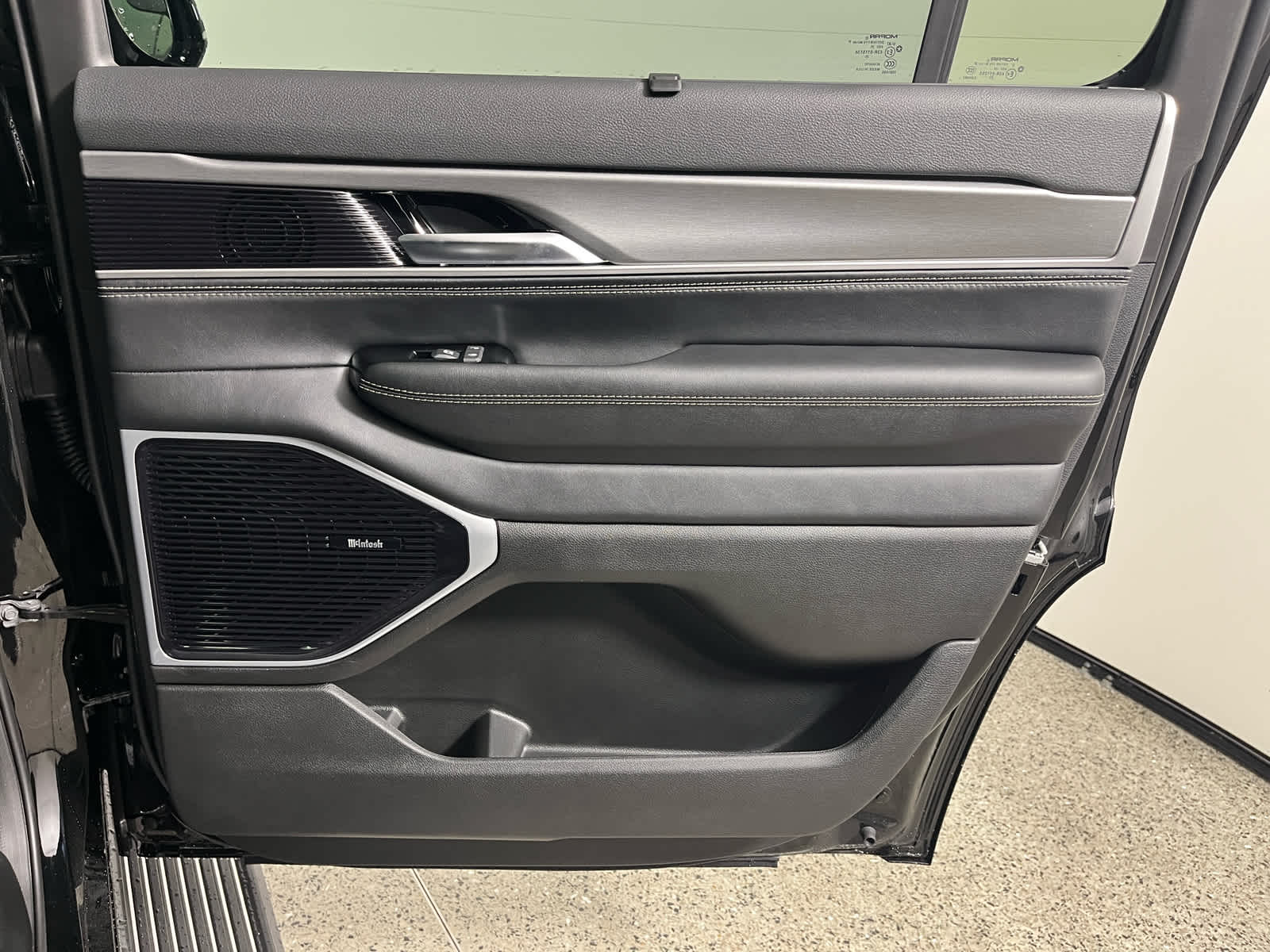 2026 Jeep Grand Wagoneer GRAND WAGONEER LIMITED RESERVE 4X4