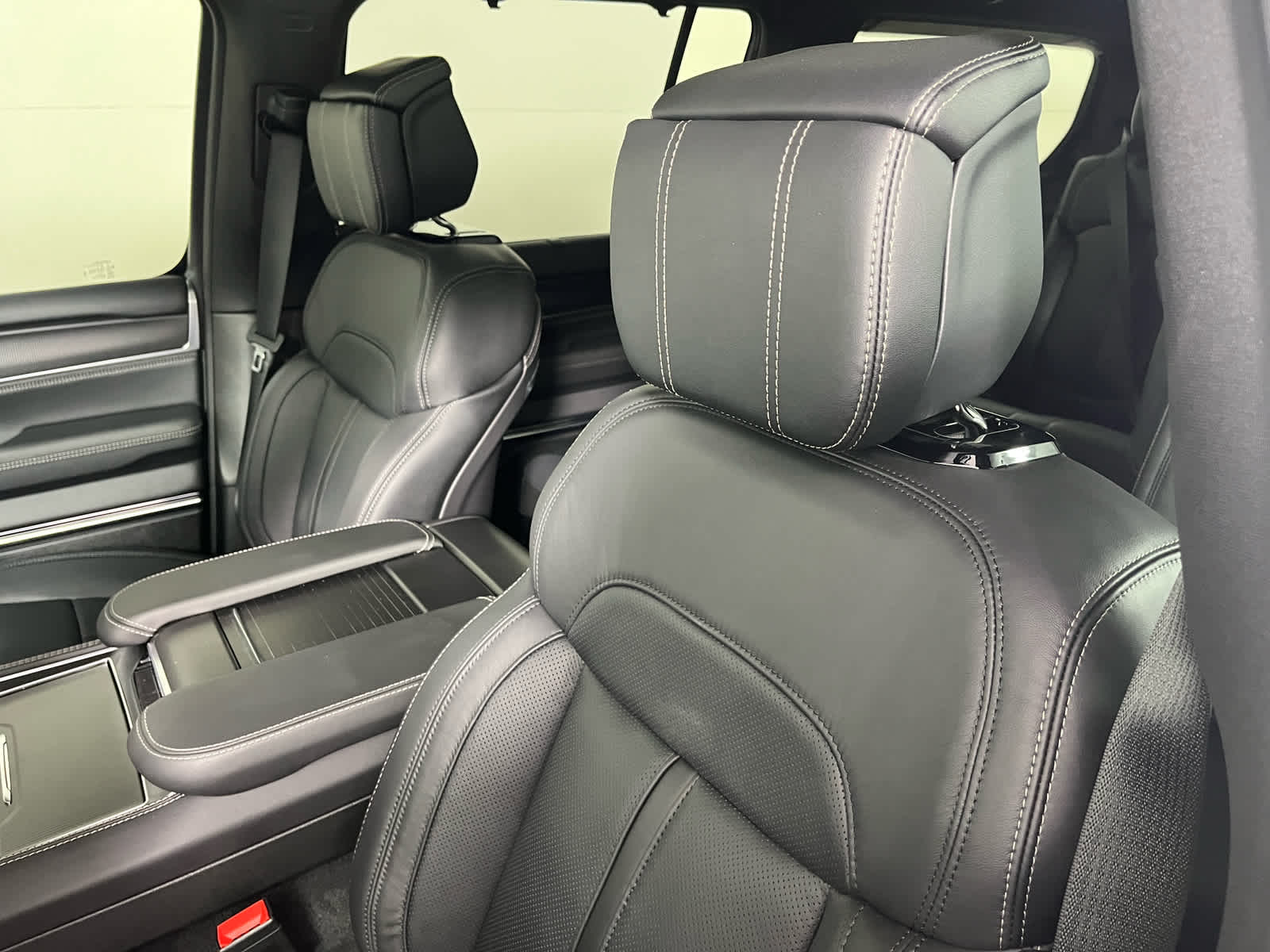 2026 Jeep Grand Wagoneer GRAND WAGONEER SUMMIT OBSIDIAN 4X4