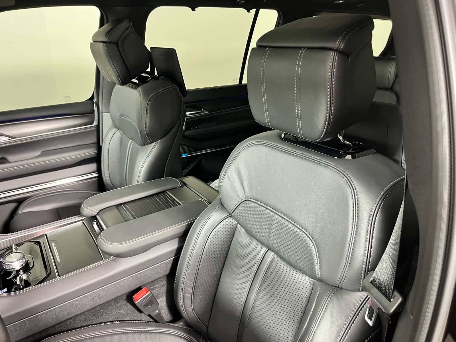2026 Jeep Grand Wagoneer Summit Obsidian