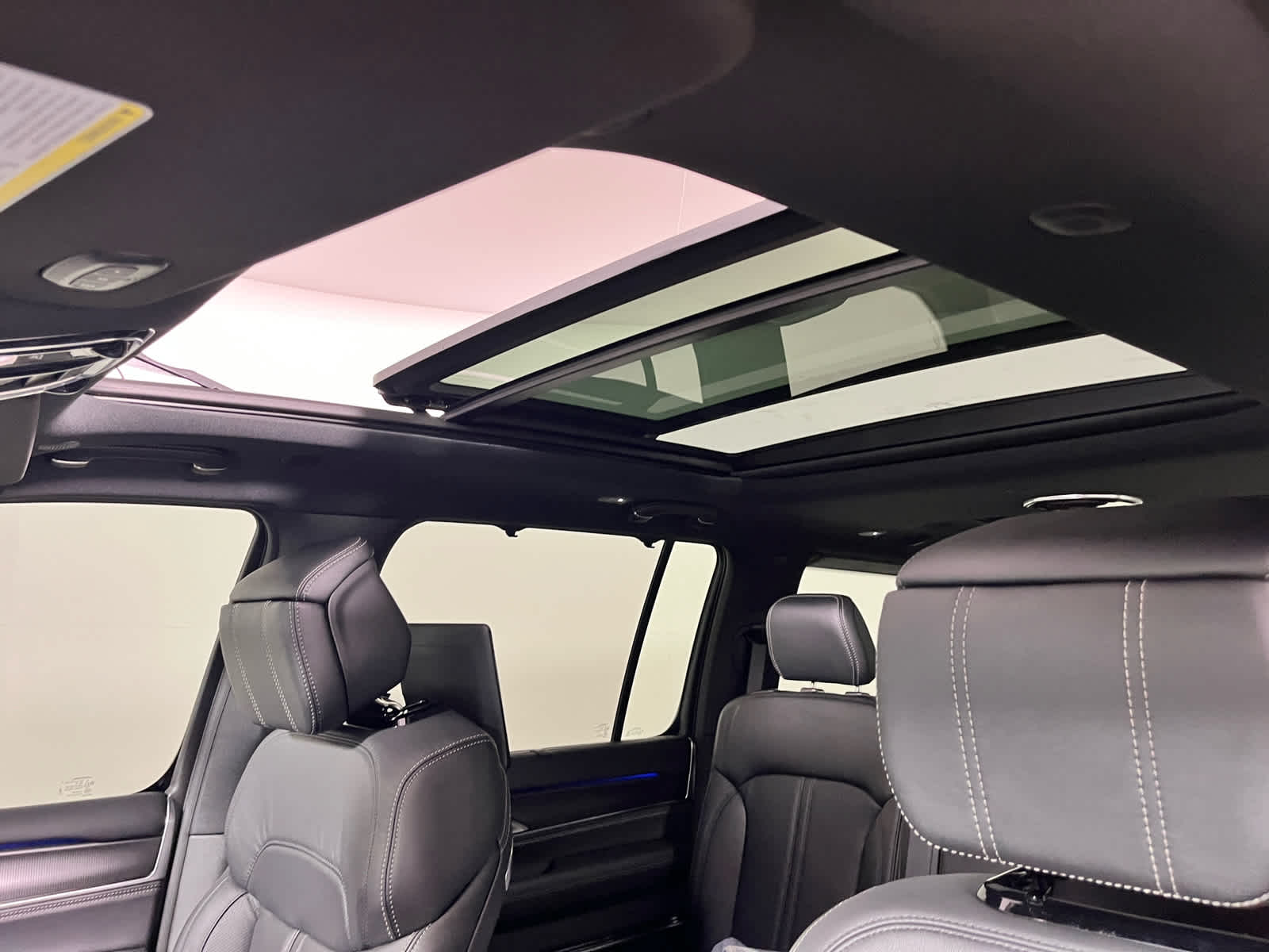 2026 Jeep Grand Wagoneer Summit Obsidian