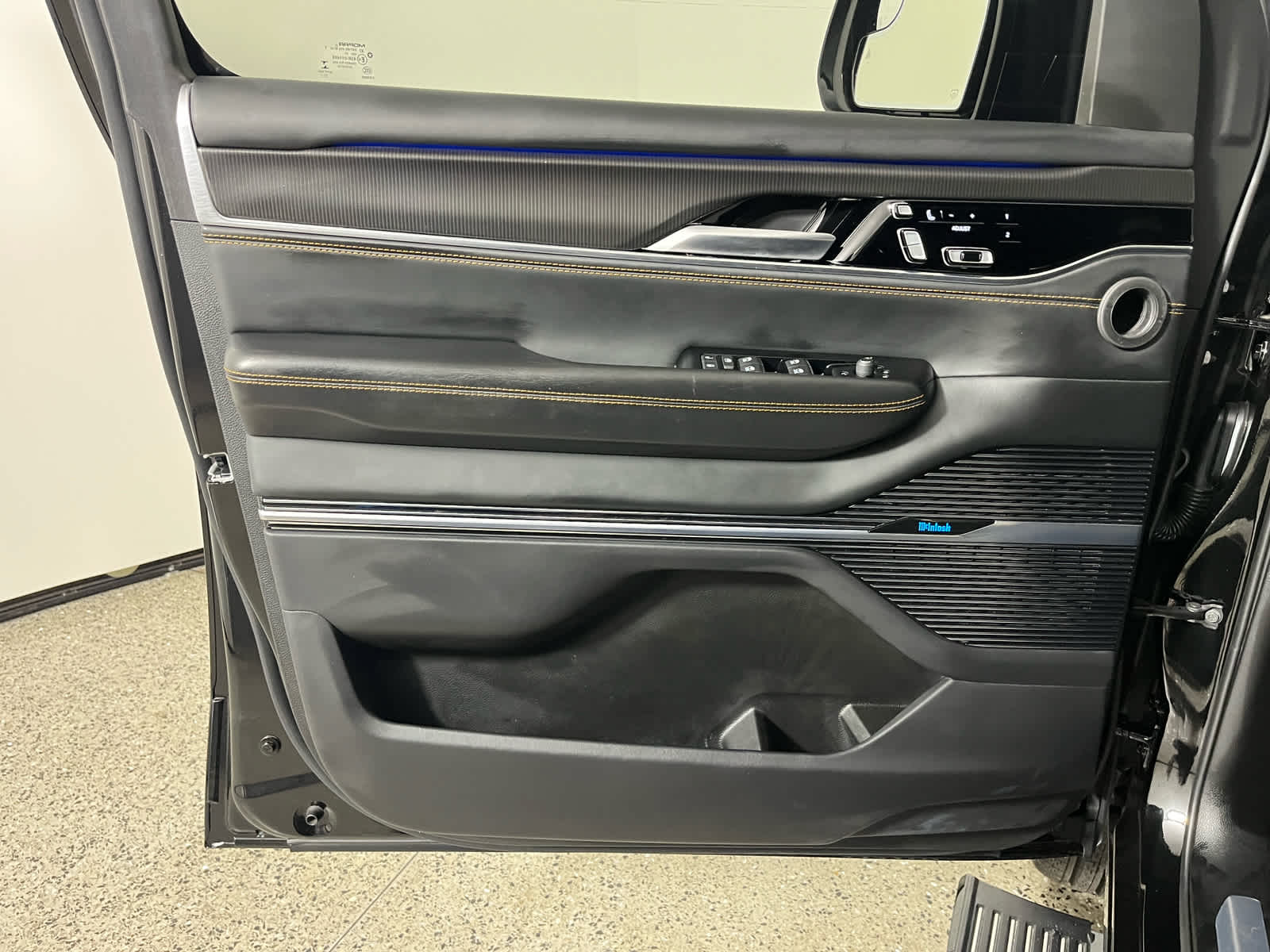 2024 Jeep Grand Wagoneer Series III Obsidian 4x4