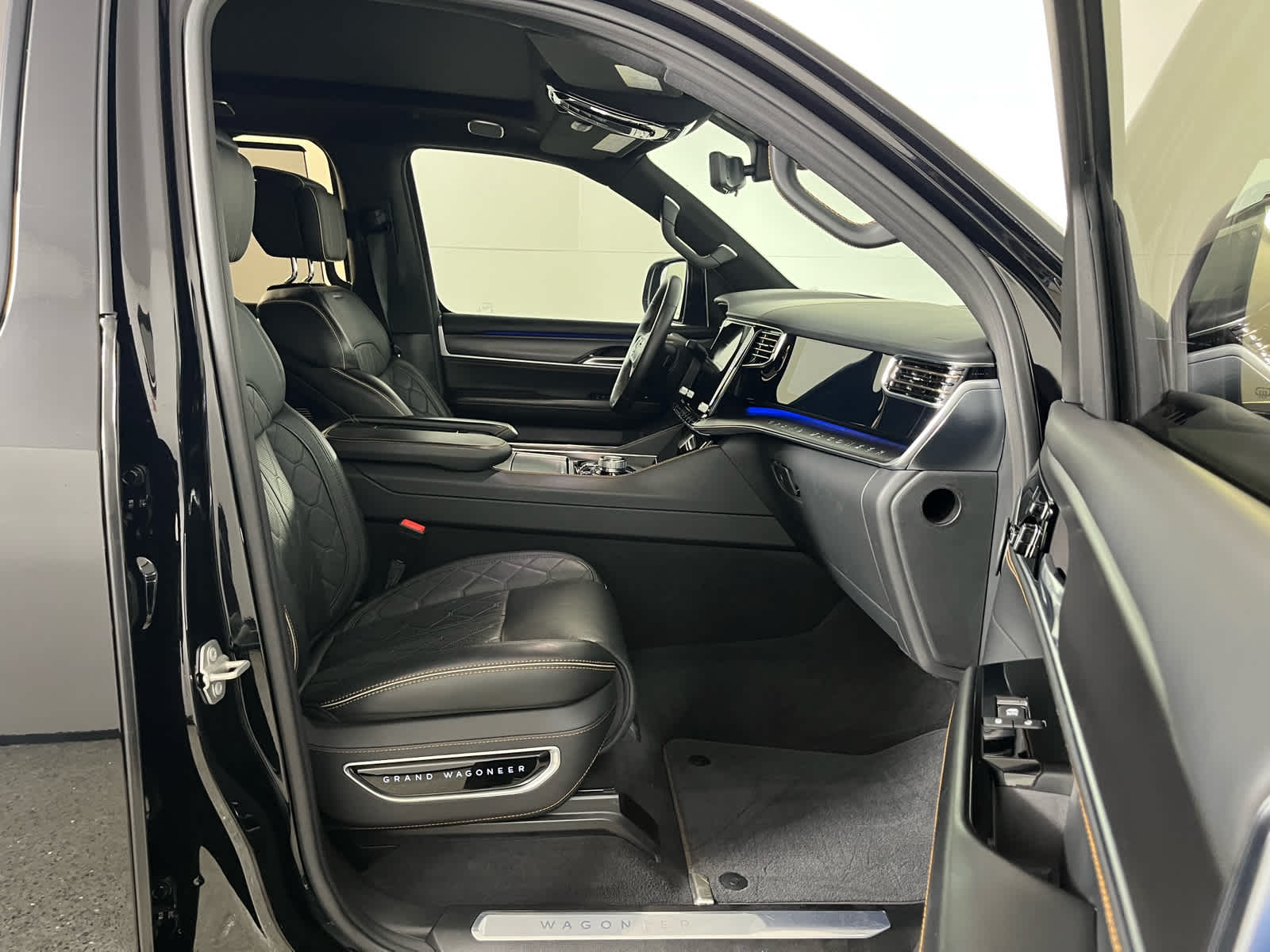 2024 Jeep Grand Wagoneer Series III Obsidian 4x4