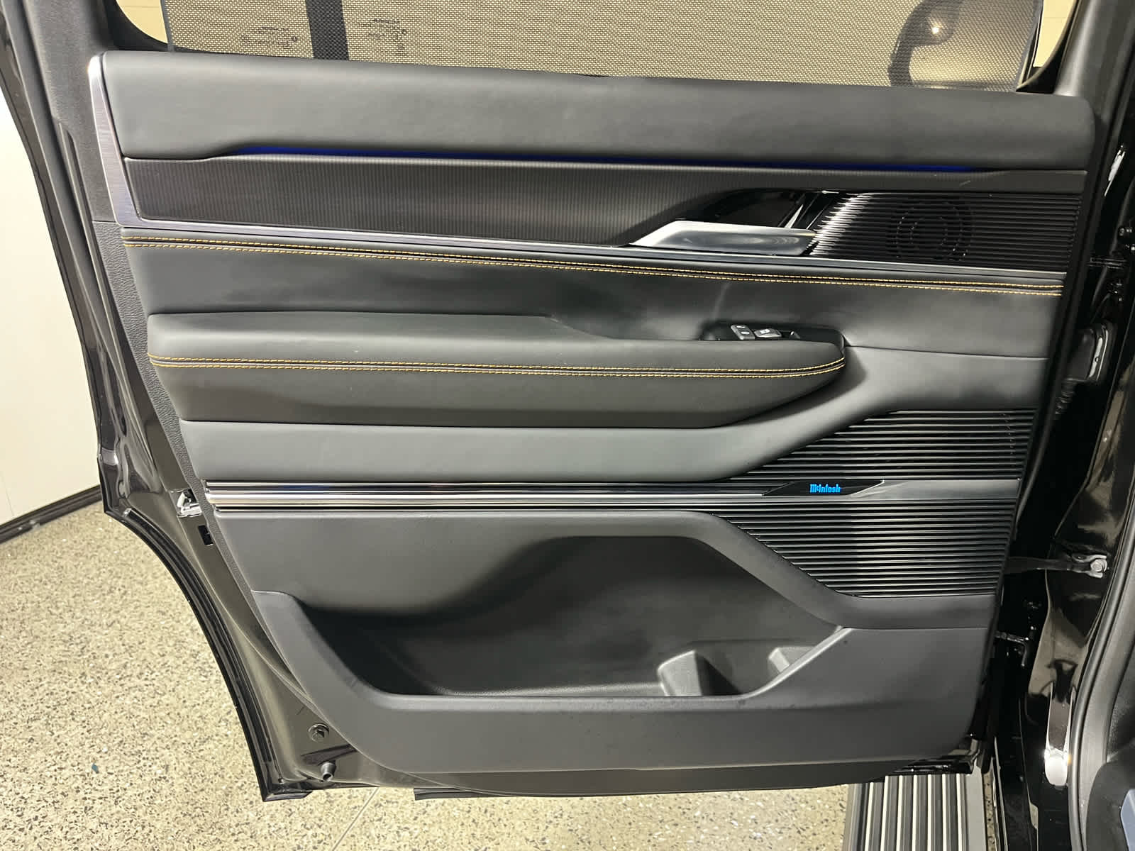 2024 Jeep Grand Wagoneer Series III Obsidian 4x4