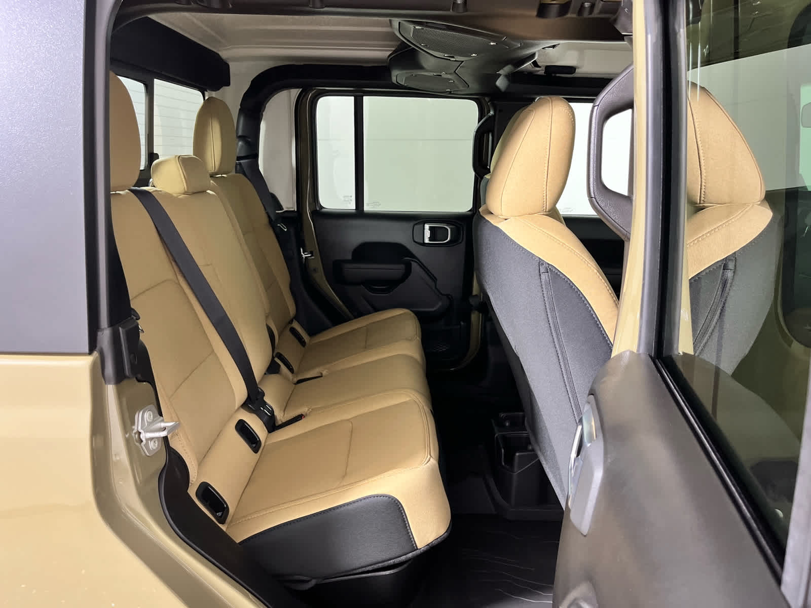 2026 Jeep Gladiator Willys 41